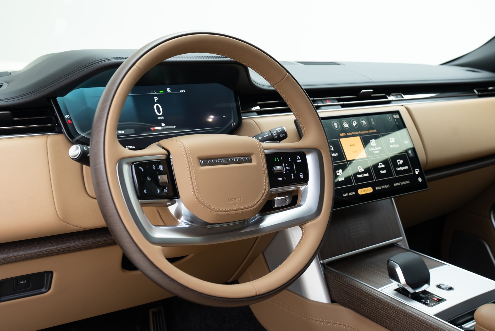 2025 RANGE ROVER P530 AUTOBIOGRAPHY LWB | MAIN DEALER WARRANTY 5 YEARS